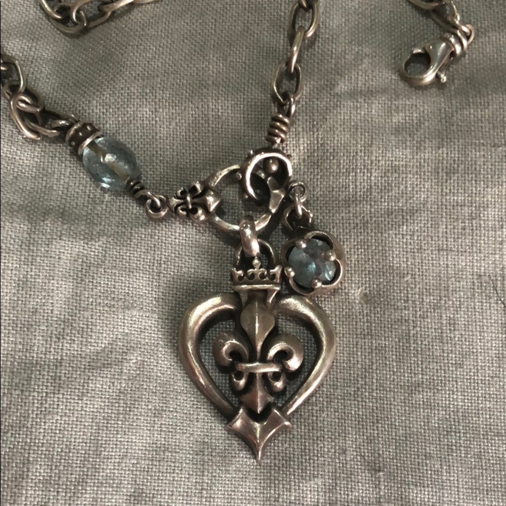 Roman Paul 20” fluer d lis  like King Baby Studio